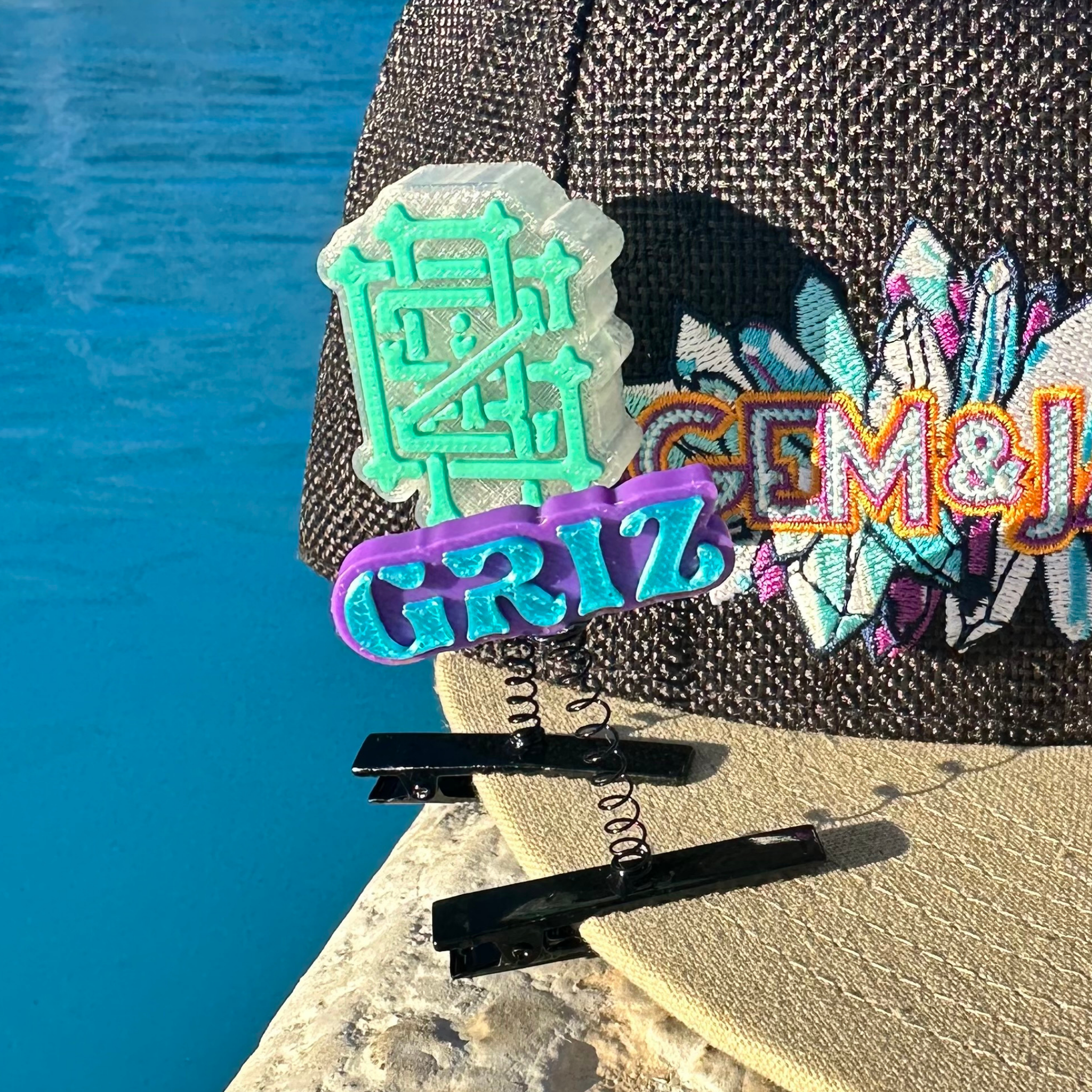 Griz Logo Rave Sprout Rave Trinket